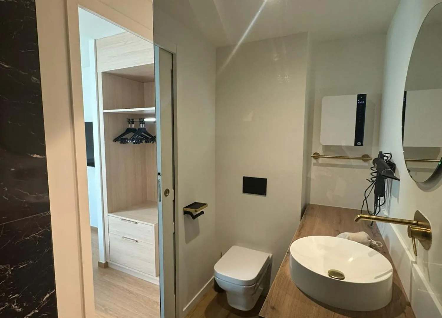 Residence Villa Belle Fleur - 6 Appartements - Capacite D'Accueil De 2 A 8 Personnes Chateau-Ville-Vieille